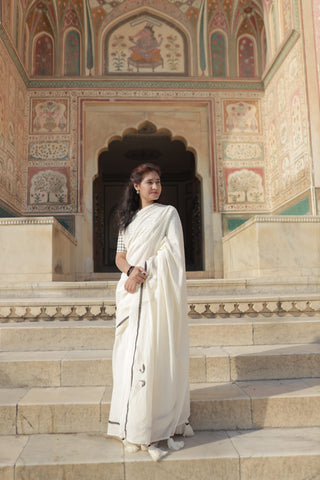 Kuhu Saree