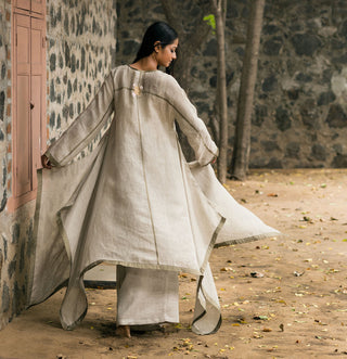A mark of Gold Cape Co-ord