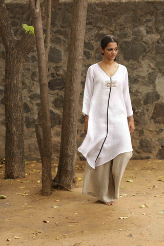 A mark of Gold V- Tunic Set
