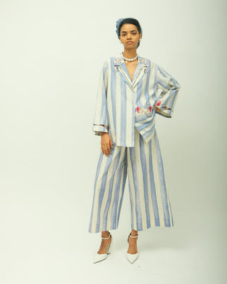 Bloomist Applique Shirt