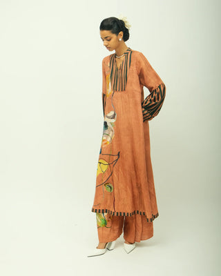 Mira Kurta