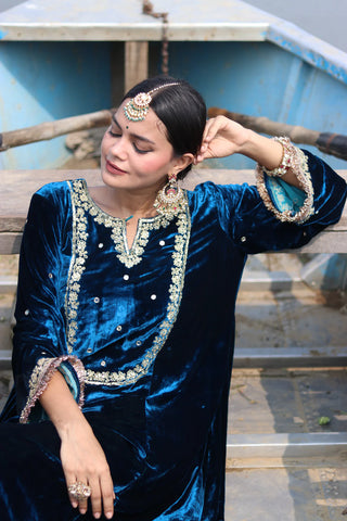 Peacock Blue Silk Velvet Suit With Etheral Tissue Dupatta