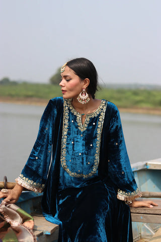 Peacock Blue Silk Velvet Suit With Etheral Tissue Dupatta