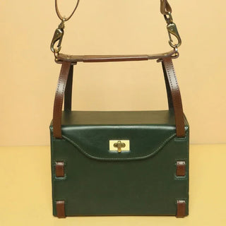Box Crossbody Handbag in Dark Green: Luna