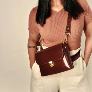 Shoulder Bag for Women in Dark Brown: Sophie